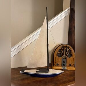 Vintage Wooden Model Racing Sailboat Yacht Pond Boat